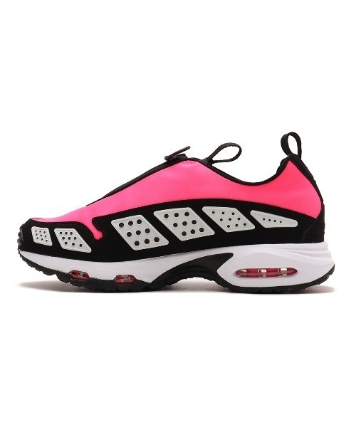 NIKE(ナイキ)の「NIKE W AIR MAX SNDR / ナイキ ウィメンズ エア マックス SNDR 【SP】(スニーカー・レディース・ピンク・22.0cm/23.0cm/23.5cm/24.0cm/24.5cm/25.0cm/25.5cm/26.0cm/26.5cm/27.0cm/27.5cm/28.0cm/28.5cm/29.0cm)」の7枚目の写真