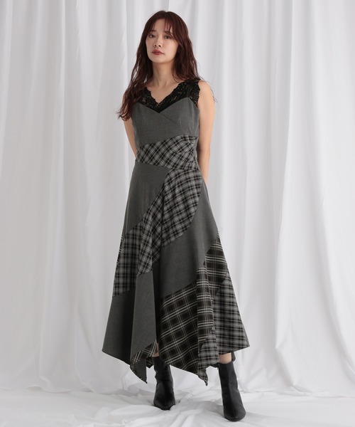 mysty woman（ミスティウーマン）の「カップツキレースタンク 576987（タンクトップ・レディース・オフホワイト/ブラック・FREE）」の9枚目の写真