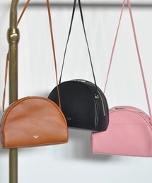 blancle（ブランクレ）の「blancle SMOOTH HALF CIRCL SH（ショルダーバッグ）」