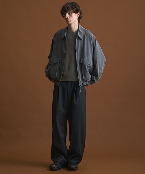 PUBLIC TOKYO(パブリックトウキョウ)の「【昨年完売アイテム】フィブリルレーヨンフライトブルゾン(ブルゾン・メンズ・ダークグレー/ブラック・1/2)」の4枚目の写真