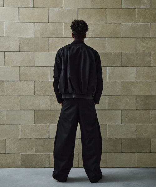 CURVE LEG TROUSERS GABA（スラックス）｜CONZ（コンズ）の