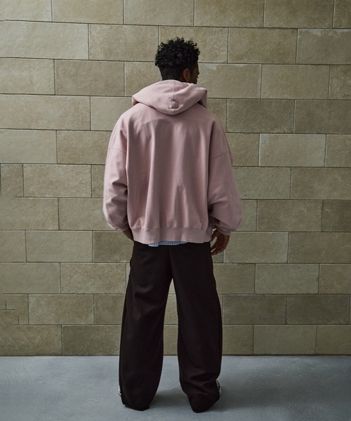 CONZ（コンズ）の「CURVE LEG TROUSERS GABA（スラックス・メンズ・ブラック/ベージュ/ネイビー/ダークグレー/ストライプ/ダークブラウン・1/2/3）」の14枚目の写真