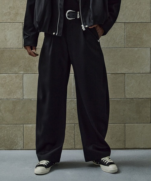 CURVE LEG TROUSERS GABA（スラックス）｜CONZ（コンズ）の