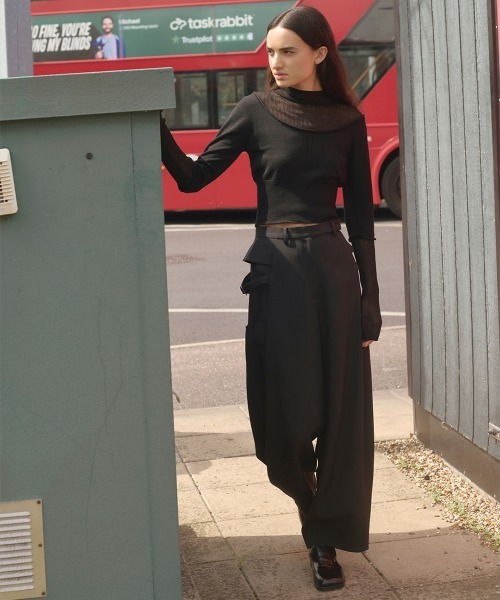 羊￼ TELOPLAN Natalie Trousers / Black セール】Natalie Trousers（スラックス）｜TELOPLAN（テーロプラン）の
