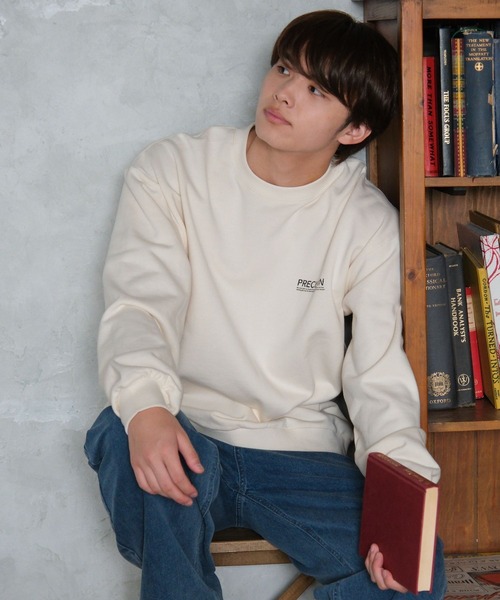 GLOBAL WORK（グローバルワーク）の「USAユニセックスグラフィックスウェット/AND YUA ANY/581104（スウェット・キッズ・ブラック系9/グレイッシュベージュ/カーキ/オフホワイト/ブラック系/ホワイト・SMALL/MEDIUM/LARGE）」の10枚目の写真