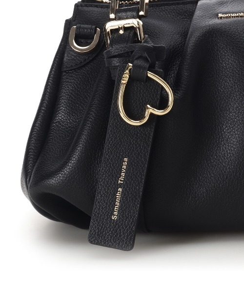 Samantha Thavasa（サマンサタバサ）の「タックデザインソフトレザーハンドバッグ（ハンドバッグ・レディース・ピンクベージュ/ブラック/オフホワイト/ワインレッド・FREE）」の9枚目の写真
