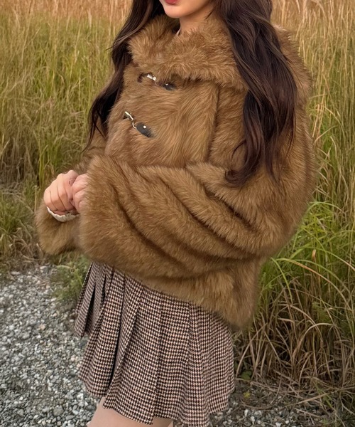 ビックカラーフェイクファージャケット（その他アウター）｜JUNOAH