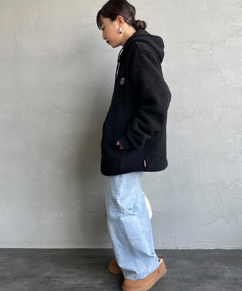 PARIS SAINT-GERMAIN/パリ・サン＝ジェルマン] PSGロゴ刺繍 ボアフード