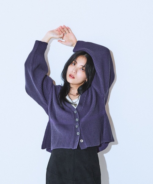 JEANASIS（ジーナシス）の「グロッシハート2レンネックレス/599405（ネックレス・レディース・シルバー/ブラック/ゴールド・FREE）」の9枚目の写真