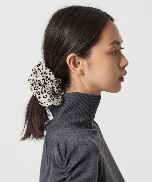 シュシュ EMMEL REFINES＞EM ミッドシアー レオパード シュシュ（シュシュ