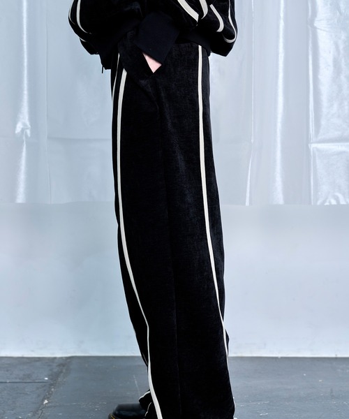 Nora Lily（ノラリリー）の「【Nora Lily】Curved Line Track Pants（その他パンツ・メンズ・ブラック/グレー/ブラウン・FREE）」の11枚目の写真