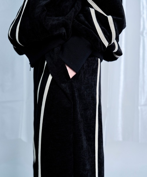 Nora Lily（ノラリリー）の「【Nora Lily】Curved Line Track Pants（その他パンツ・メンズ・ブラック/グレー/ブラウン・FREE）」の12枚目の写真