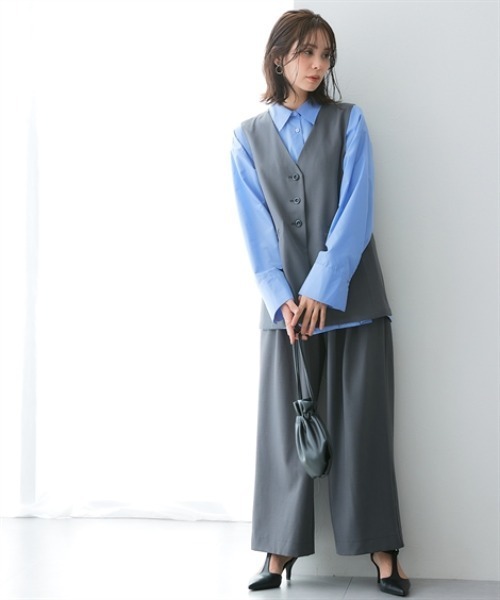 7days Life Styling（セブンデイズライフスタイリング）の「【UVカット/速乾】タテヨコストレッチ落ち感ドレープ素材ツータックワイドパンツ（スラックス・レディース・ブラック/グレー・LL/3L/M/L）」の15枚目の写真
