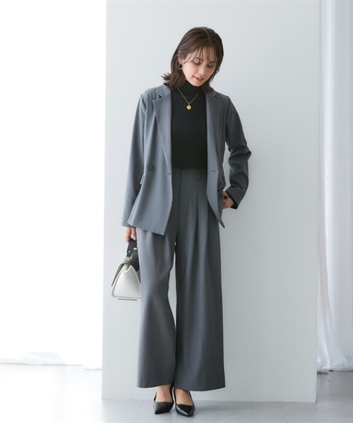 7days Life Styling（セブンデイズライフスタイリング）の「【UVカット/速乾】タテヨコストレッチ落ち感ドレープ素材ツータックワイドパンツ（スラックス・レディース・ブラック/グレー・LL/3L/M/L）」の18枚目の写真