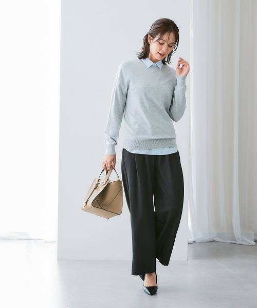 7days Life Styling（セブンデイズライフスタイリング）の「【UVカット/速乾】タテヨコストレッチ落ち感ドレープ素材ツータックワイドパンツ（スラックス・レディース・ブラック/グレー・LL/3L/M/L）」の22枚目の写真