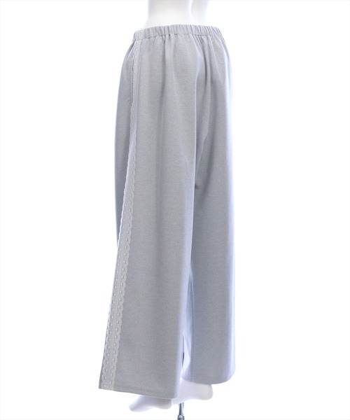 clear（クリア）の「【低身長用サイズ有】サイドレースライントラックパンツ[着回し力抜群 ガーリー カジュアル]（その他パンツ・レディース・ブラック/グレー・PF/F）」の17枚目の写真