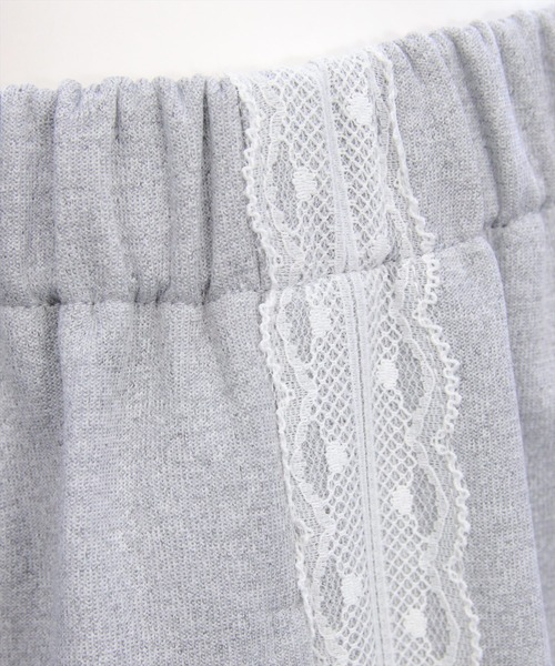 clear（クリア）の「【低身長用サイズ有】サイドレースライントラックパンツ[着回し力抜群 ガーリー カジュアル]（その他パンツ・レディース・ブラック/グレー・PF/F）」の14枚目の写真