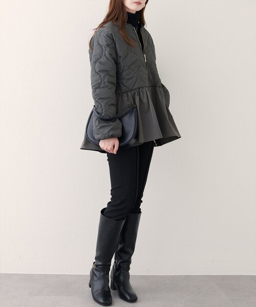 natural couture（ナチュラルクチュール）の「キルティングペプラムジャケット（ノーカラージャケット・レディース・チャコールグレー/ブラック/アイボリー・FREE）」の14枚目の写真