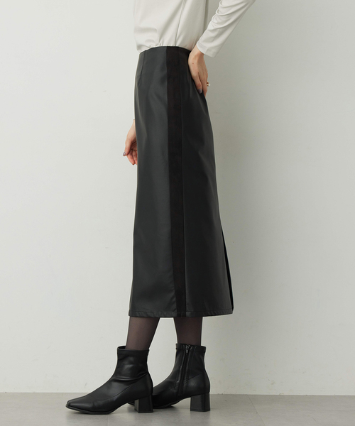 A/C DESIGN BY ALPHA CUBIC(エーシーデザインバイアルファキュービック)の「フェイクレザーロングスカート【撥水・ウエストゴム仕様】(スカート・レディース・ブラック・61/64/67)」の3枚目の写真