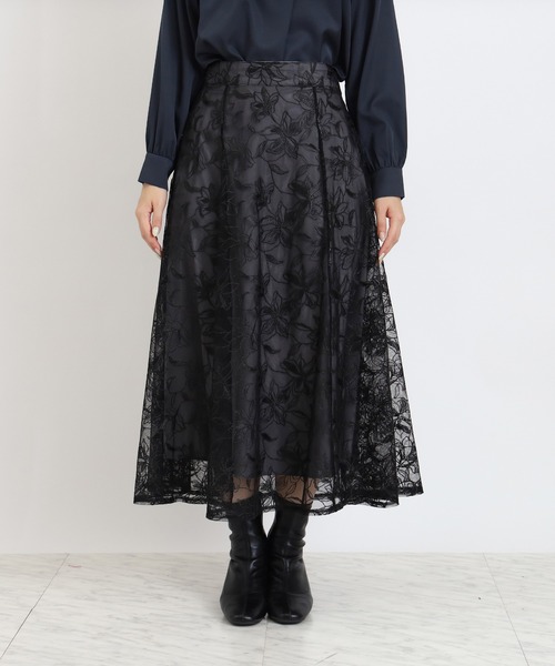 TRUDEA（トルディア）の「フラワー刺繍レースフレアスカート（スカート