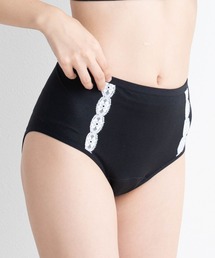 SweetMommy（スウィートマミー）の「超吸水 サニタリーショーツ 昼用 夜用 2タイプ (レディースサイズ )（ショーツ）」