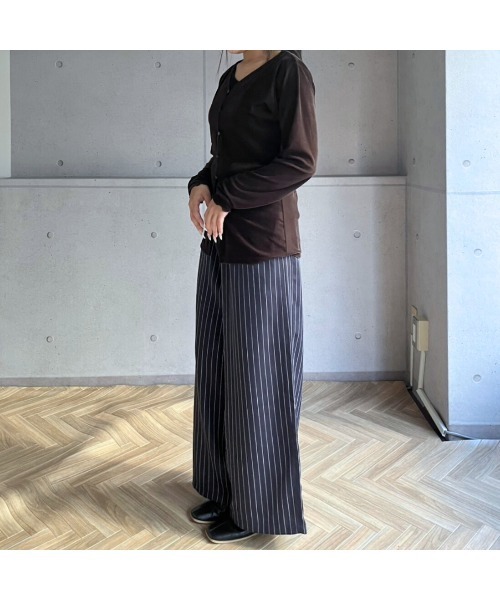 amini（アミニ）の「SETUP 袖メロウ前後２WAYカーディガン（Tシャツ/カットソー・レディース・ブラック/ブラウン/ボルドー・MEDIUM）」の15枚目の写真
