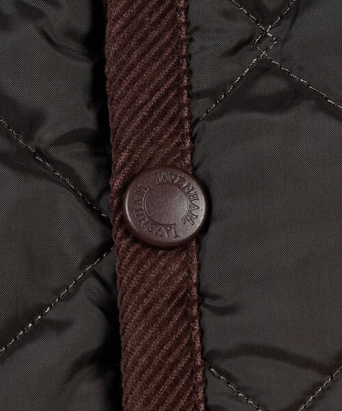 LAVENHAM(ラベンハム)の「LAVENHAM Mickfield Mens 22 Rc ポリエステル キルティングベスト(ベスト・メンズ・ブラック/ブラウン・M/L/XL)」の14枚目の写真
