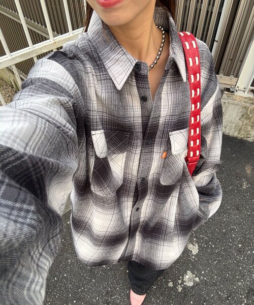 CIAOPANIC(チャオパニック)の「アソートチェックシャツブルゾン(シャツ/ブラウス・レディース・グリーン/サックスブルー/ブラウン/ベージュ/ブラック/ネイビー・FREE)」の2枚目の写真