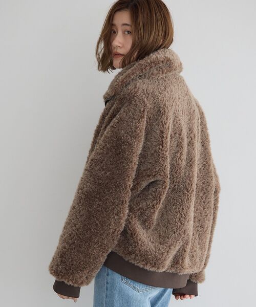 Editt by YECCA VECCA（エディットバイイェッカヴェッカ）の「フェイクファーブルゾン（ブルゾン・レディース・ブラウン/レオパード/アイボリー・FREE）」の11枚目の写真