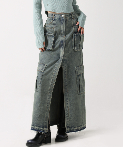 AVANDRESS(アバンドレス )の「Evelyn Long Denim Skirt BLUE(スカート・レディース・ブルー・MEDIUM/LARGE/SMALL/X-LARGE)」の4枚目の写真