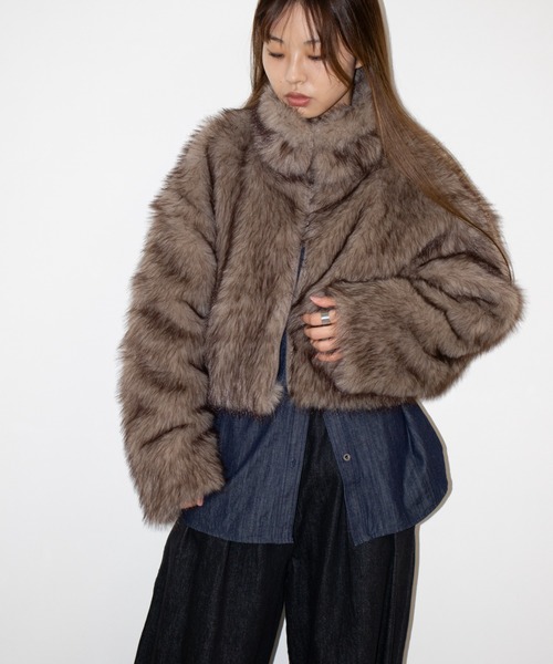 hwyl(ヒュイル)の「ショート丈 フェイクファージャケット(その他アウター・レディース・グレー系その他/ベージュ系その他・FREE)」の7枚目の写真