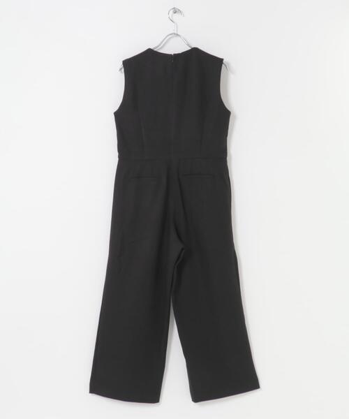 URBAN RESEARCH DOORS（アーバンリサーチドアーズ）の「Vネックオールインワン（ワンピース・レディース・ブラウン/ブラック・MEDIUM/SMALL）」の22枚目の写真