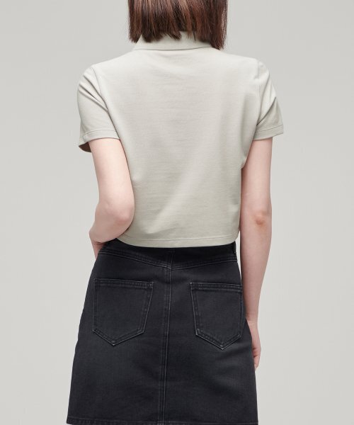 MUSINSA STANDARD WOMAN(ムシンサスタンダードウーマン)の「【クールタンダード】レディースクロップドピケポロシャツ【きのこ】(ポロシャツ・レディース・その他・SMALL/MEDIUM/LARGE/X-SMALL)」の2枚目の写真