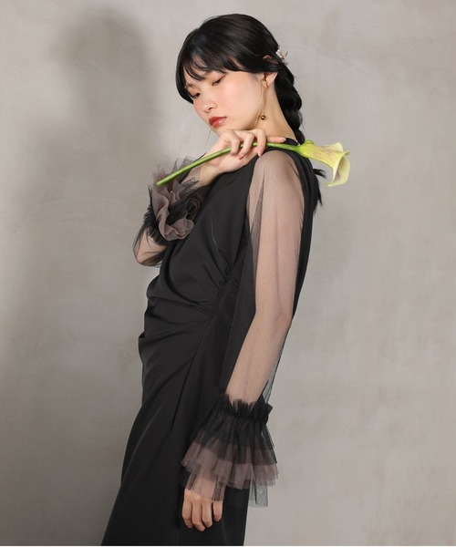 Kana(カナ)の「チュール袖フリル ドレープワンピースドレス 2点セット パーティー 結婚式 お呼ばれ オケージョン(ドレス・レディース・ベージュ/ブルー/ブラック/チャコールグレー・M)」の5枚目の写真