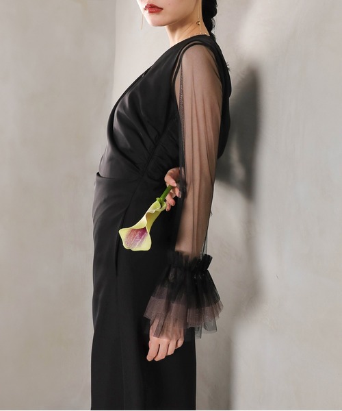 Kana(カナ)の「チュール袖フリル ドレープワンピースドレス 2点セット パーティー 結婚式 お呼ばれ オケージョン(ドレス・レディース・ベージュ/ブルー/ブラック/チャコールグレー・M)」の6枚目の写真