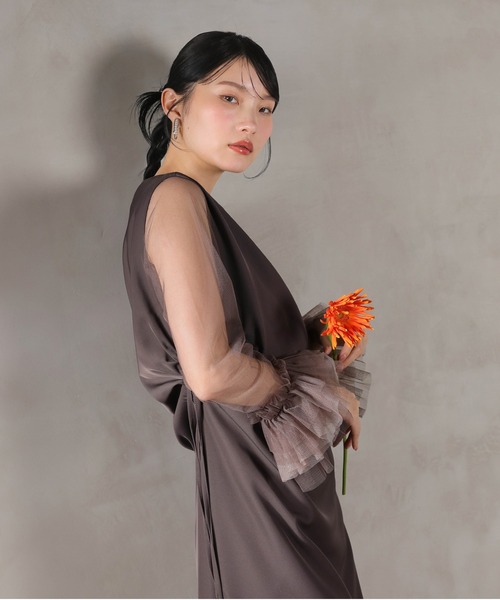 Kana(カナ)の「チュール袖フリル ドレープワンピースドレス 2点セット パーティー 結婚式 お呼ばれ オケージョン(ドレス・レディース・ベージュ/ブルー/ブラック/チャコールグレー・M)」の18枚目の写真