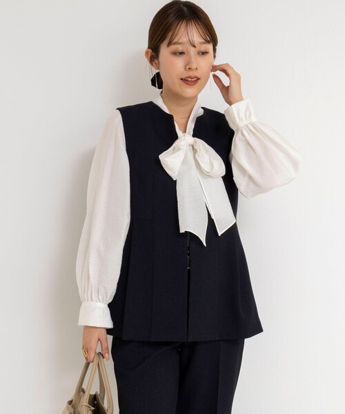 NOLLEY’S（ノーリーズ）の「《セットアップ対応》ウォッシャブルサージストレッチジレ（ベスト・レディース・グレイッシュベージュ/ネイビー・38）」の7枚目の写真