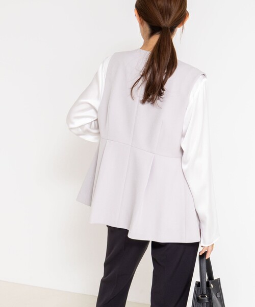 NOLLEY’S（ノーリーズ）の「《セットアップ対応》ウォッシャブルサージストレッチジレ（ベスト・レディース・グレイッシュベージュ/ネイビー・38）」の15枚目の写真