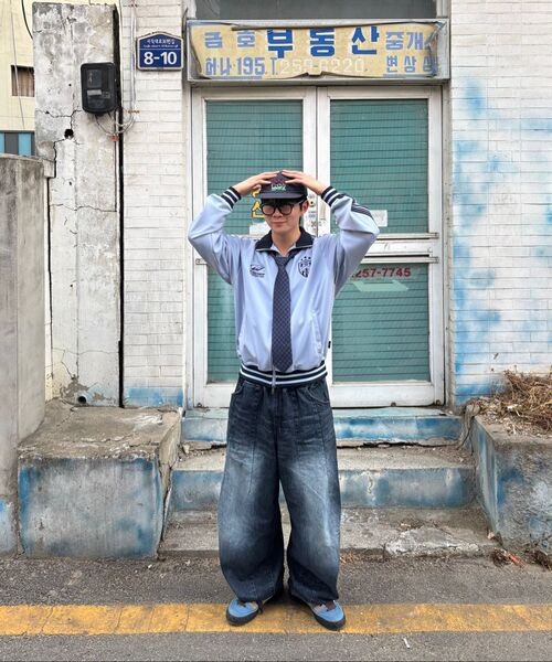 TRAVEL（トラベル）の「ジャージトラックジャケットブルー（ナイロンジャケット・レディース・その他・SMALL/MEDIUM/LARGE）」の6枚目の写真