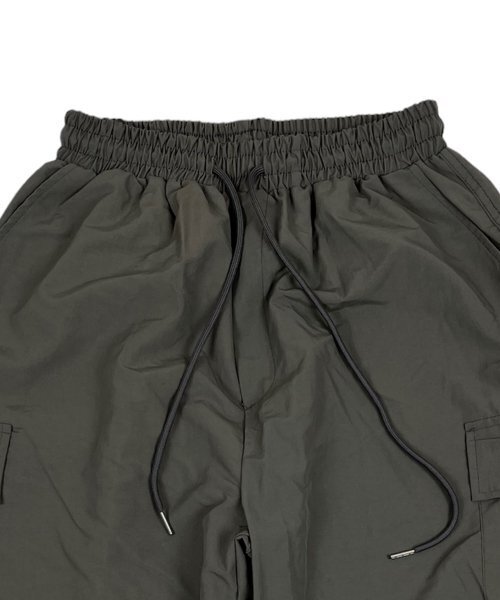 SK8ER ROCK(スケーターロック)の「Nylon Cargo Wide Long Half Pants dimgray(その他パンツ・レディース・その他・FREE)」の3枚目の写真