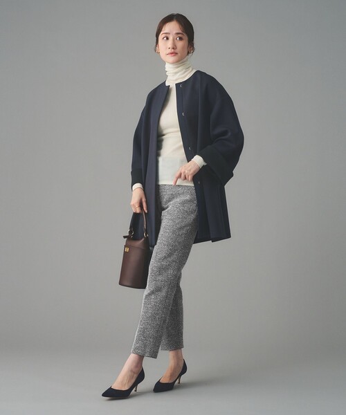 UNITED ARROWS(ユナイテッドアローズ)の「2トーン ツイードライク パンツ(スラックス・レディース・ブラック/ネイビー・40/38/36/34)」の3枚目の写真