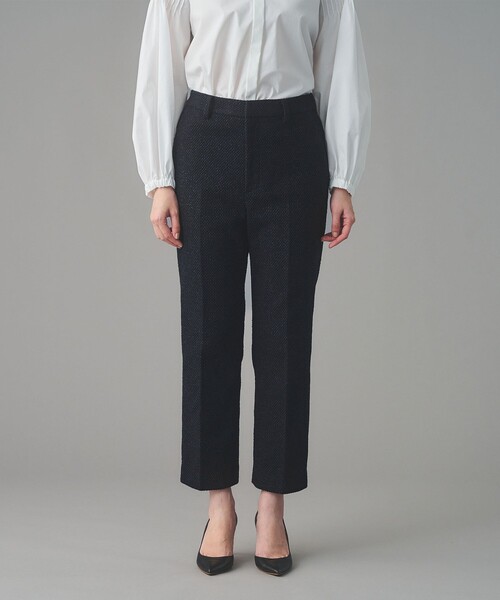 UNITED ARROWS(ユナイテッドアローズ)の「2トーン ツイードライク パンツ(スラックス・レディース・ブラック/ネイビー・40/38/36/34)」の4枚目の写真
