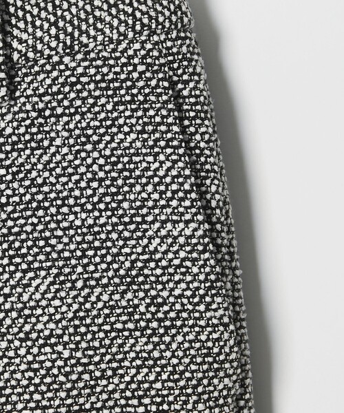 UNITED ARROWS(ユナイテッドアローズ)の「2トーン ツイードライク パンツ(スラックス・レディース・ブラック/ネイビー・40/38/36/34)」の10枚目の写真