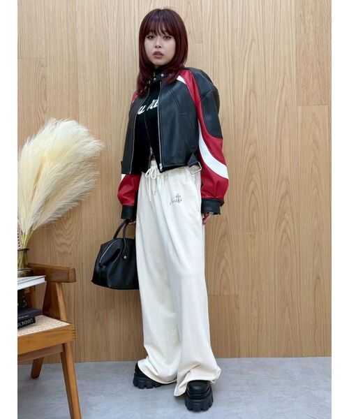 EVRIS（エヴリス）の「コンパクトジャガードニットトップス（ニット/セーター・レディース・ホワイト/ブラック/その他1・FREE）」の11枚目の写真