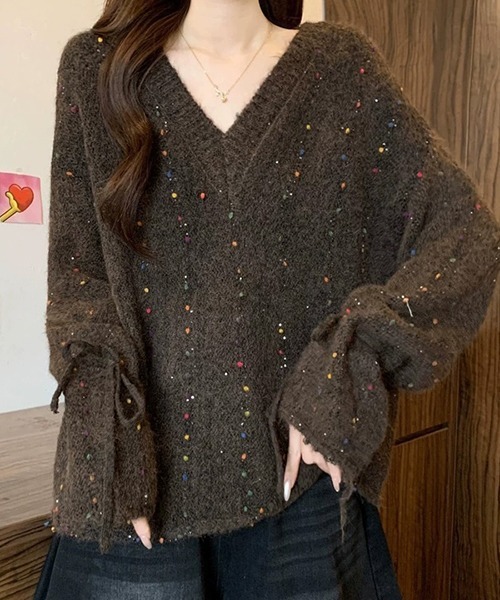gossip!ロサンゼルス(ゴシップロサンゼルス)の「YUGA Vネック ルーズドローストリングニットセーター(ニット/セーター・レディース・オフホワイト/ダークブラウン/ネイビー・FREE)」の2枚目の写真