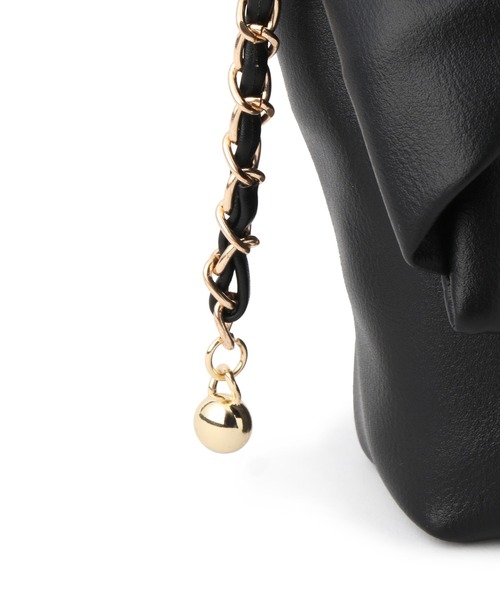 VIS(ビス)の「リボンハンドルチェーンショルダーバッグ/2WAY(ショルダーバッグ・レディース・キナリ/ブラック/シルバー・FREE)」の16枚目の写真