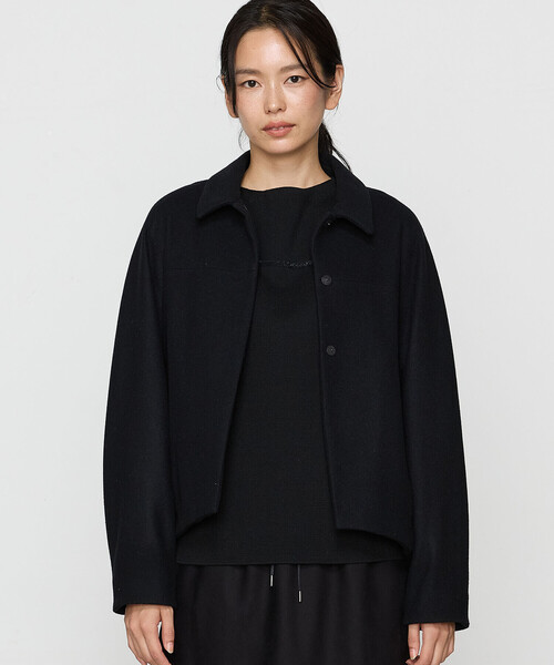 Gabardine K.T(ギャバジンケーティー)の「〔 +サイズ 〕 やわらかメルトン ふんわりシャツジャケット(その他アウター・レディース・オフホワイト/ブラック/ライトグレー・13号)」の3枚目の写真