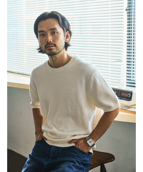 MANNERGRAM(マナーグラム)の「UPW ウォッシャブルコットンラウンド半袖ニット - 4カラー(Tシャツ/カットソー・メンズ・オフホワイト/ダークグレー/ライトベージュ/ブルー系・MEDIUM/LARGE/X-LARGE/XX-LARGE)」の9枚目の写真