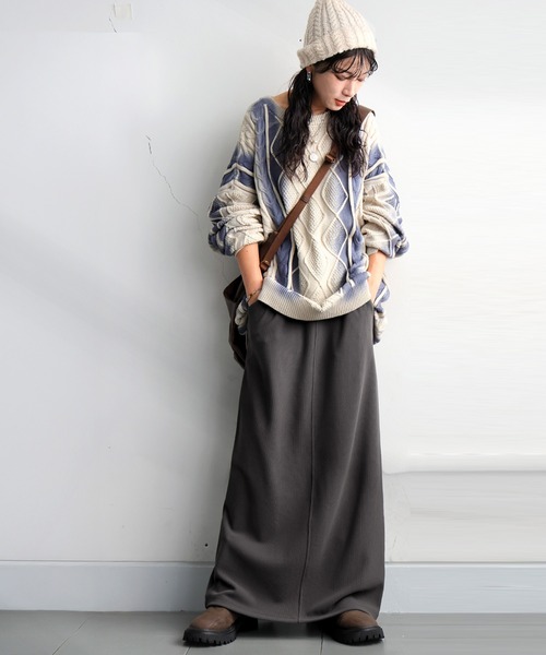 antiqua（アンティカ）の「シュッと美 ロングスカート（スカート・レディース・パープル/ベージュ/ブラック/アイボリー/ダークグレー/ブルー/レッド・P/R）」の14枚目の写真
