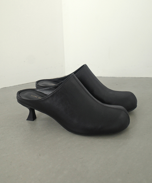 SLOBE IENA（スローブイエナ）の「SLOBE スクエアトゥミュール（その他シューズ・レディース・ブラック・23cm/23.5cm/24cm/24.5cm）」の2枚目の写真